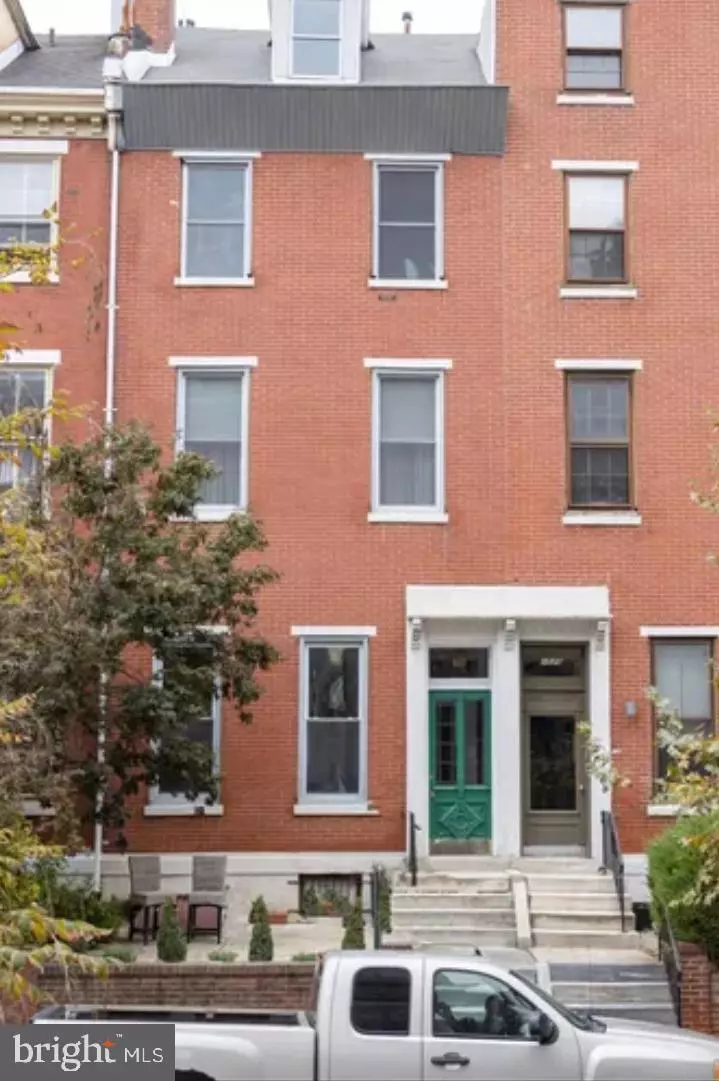 Philadelphia, PA 19130,1527 GREEN ST #UNIT 3R