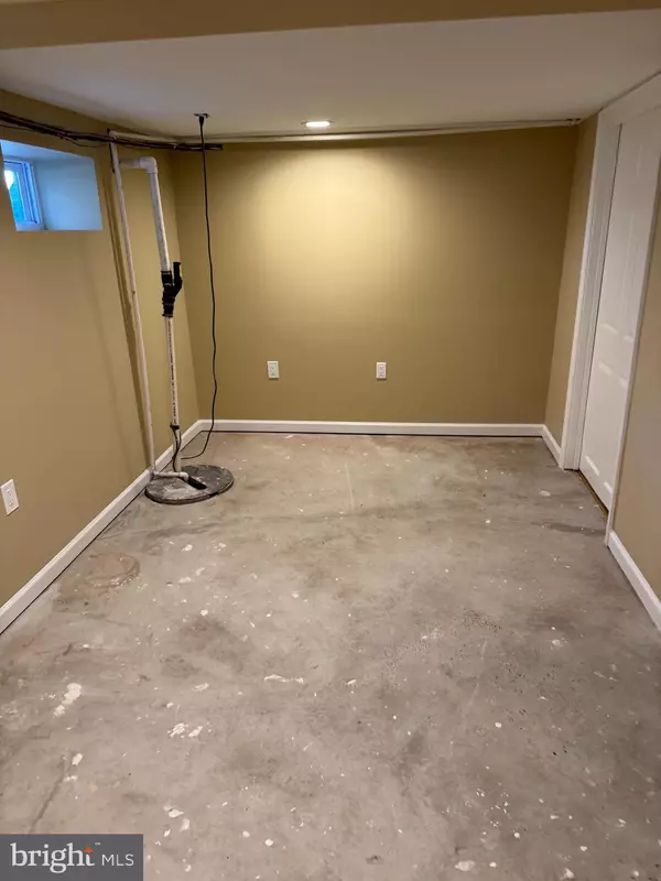 Langhorne, PA 19047,347 ZIMMERMAN LN