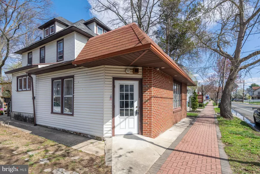 614 BURLINGTON AVE, Delanco, NJ 08075