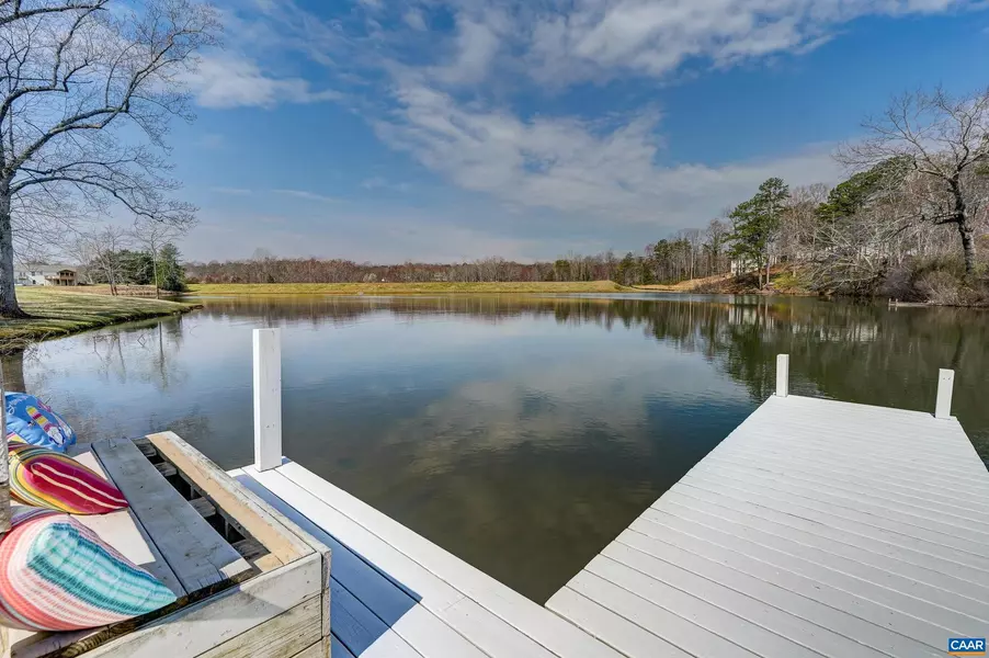 64 DAHLIA RD, Ruckersville, VA 22968