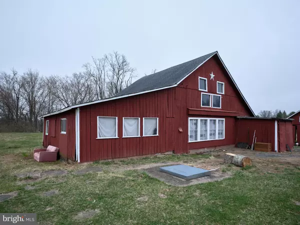 Frenchtown, NJ 08825,19 THATCHER RD