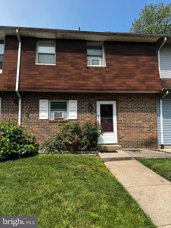 47 LA CASCATA DR, Clementon, NJ 08021