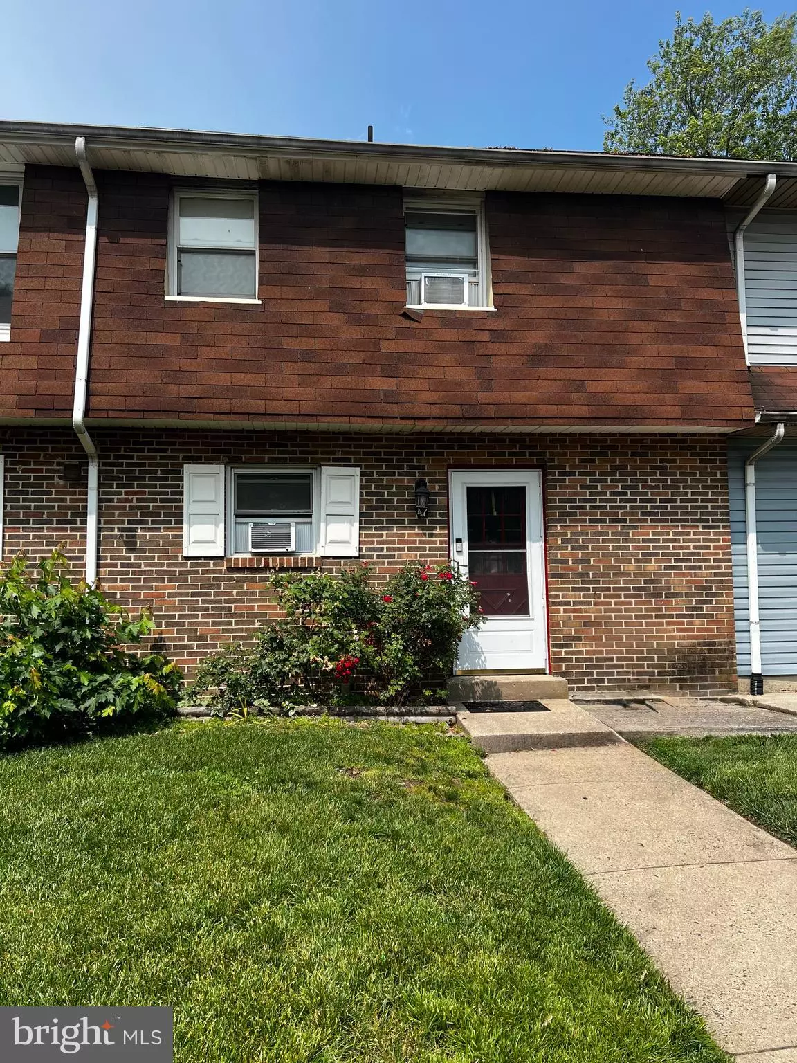 Clementon, NJ 08021,47 LA CASCATA DR