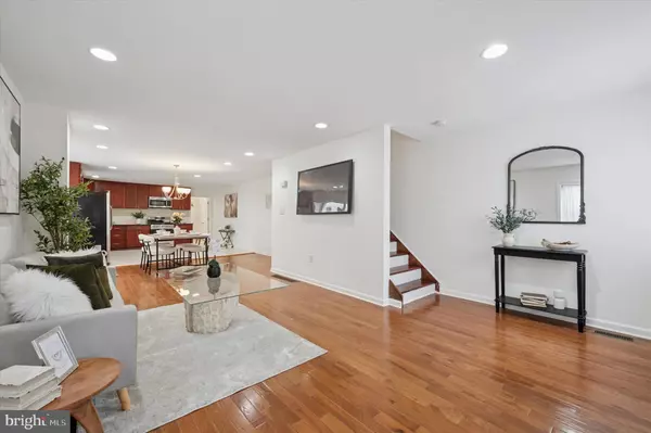 Philadelphia, PA 19142,6826 COBBS CREEK PKWY