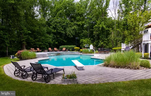 Mount Laurel, NJ 08054,4 ROCKCRESS WAY