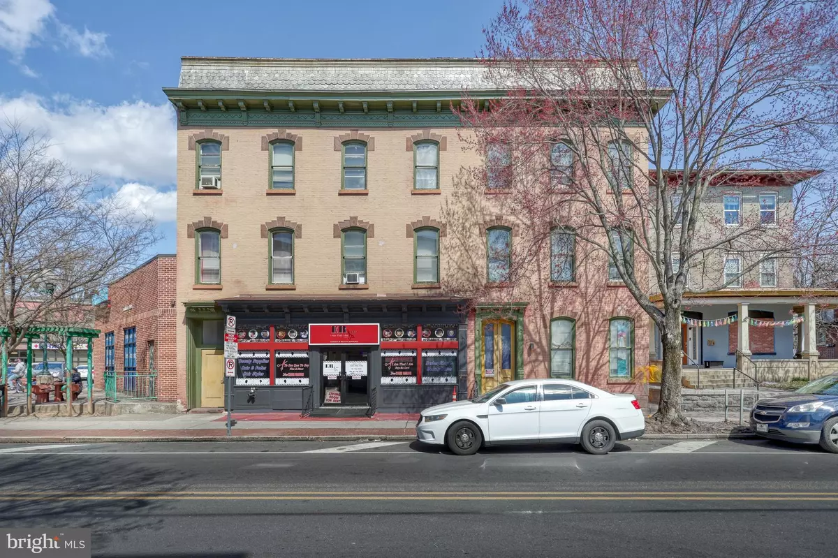 Harrisburg, PA 17104,1312 DERRY ST