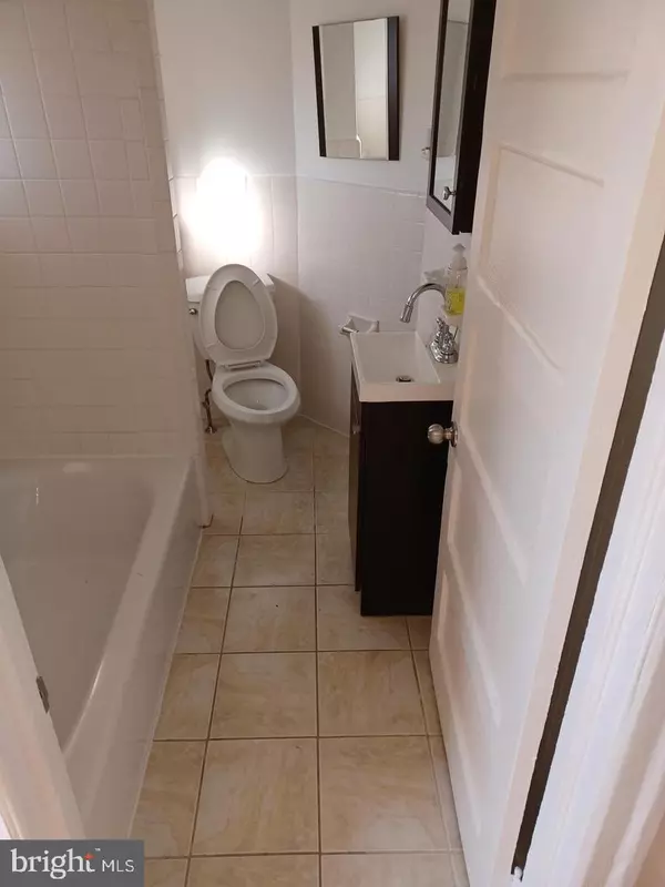 Philadelphia, PA 19132,3422 W ALLEGHENY AVE
