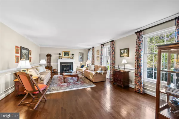 Potomac, MD 20854,10948 MARTINGALE CT