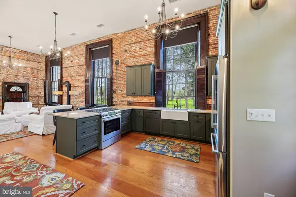 5179 QUAKER NECK RD, Chestertown, MD 21620