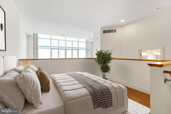 Philadelphia, PA 19103,23 S 23RD ST #3E