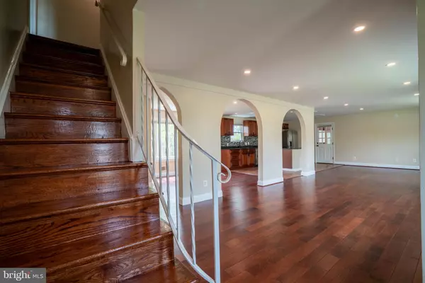 Temple Hills, MD 20748,4713 CEDELL PL