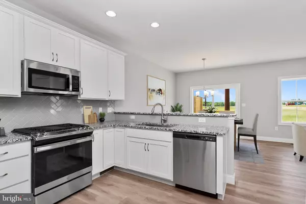 Mechanicsburg, PA 17055,662 BRITTANY DRIVE
