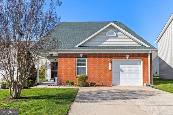 9135 CLUBHOUSE DR, Delmar, MD 21875