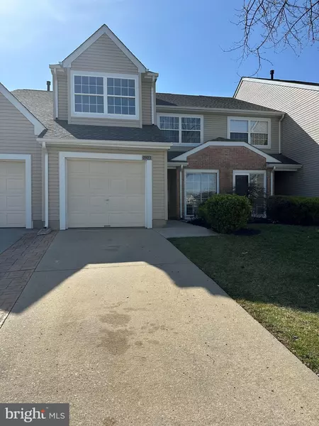 1903 DORAL DR, Blackwood, NJ 08012