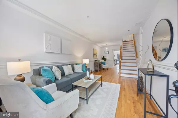 Baltimore, MD 21231,2118 BANK ST