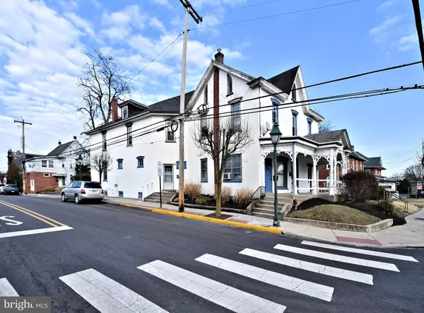 105 S MAIN ST, Hatfield, PA 19440