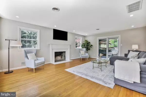 Silver Spring, MD 20905,1204 EDNOR RD