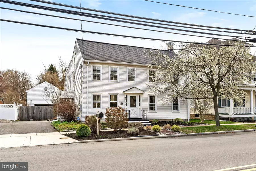 43 N MAIN ST, Allentown, NJ 08501