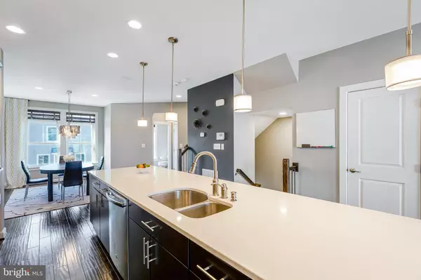 Ashburn, VA 20147,20798 DUXBURY TER