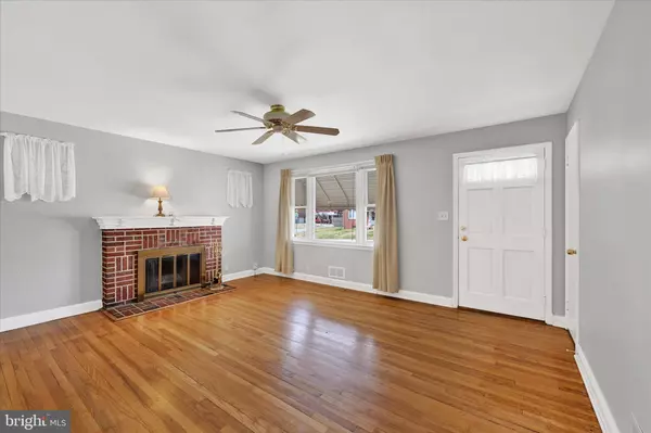 Essex, MD 21221,403 CELESTE AVE