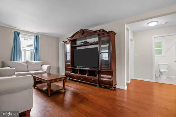 Sayreville, NJ 08872,19 3RD STREET