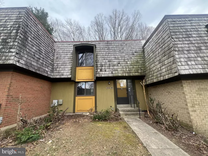 9402 FERN HOLLOW WAY, Montgomery Village, MD 20886