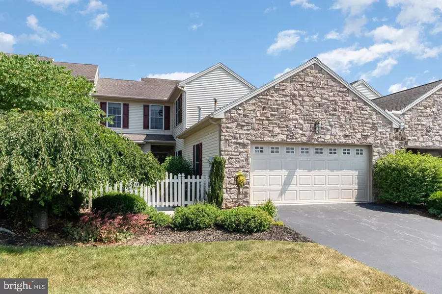 2153 GELDER PARK DR, Hummelstown, PA 17036