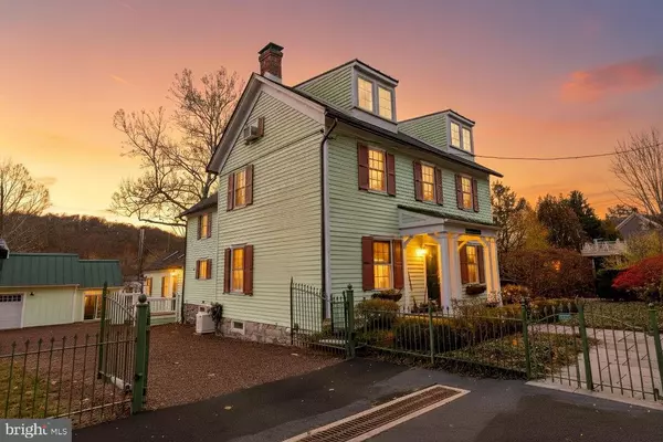 52 RIVER RD, Pipersville, PA 18947