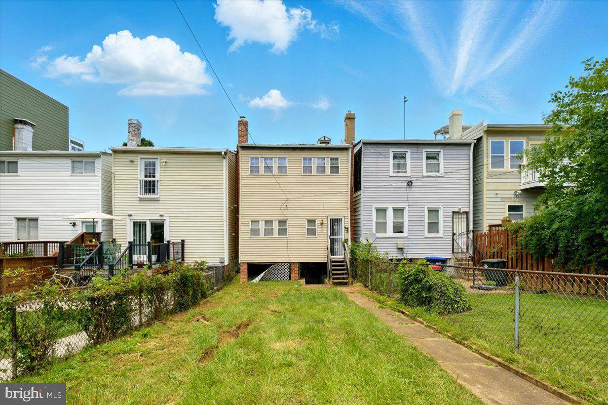 Washington, DC 20011,312 WEBSTER ST NW