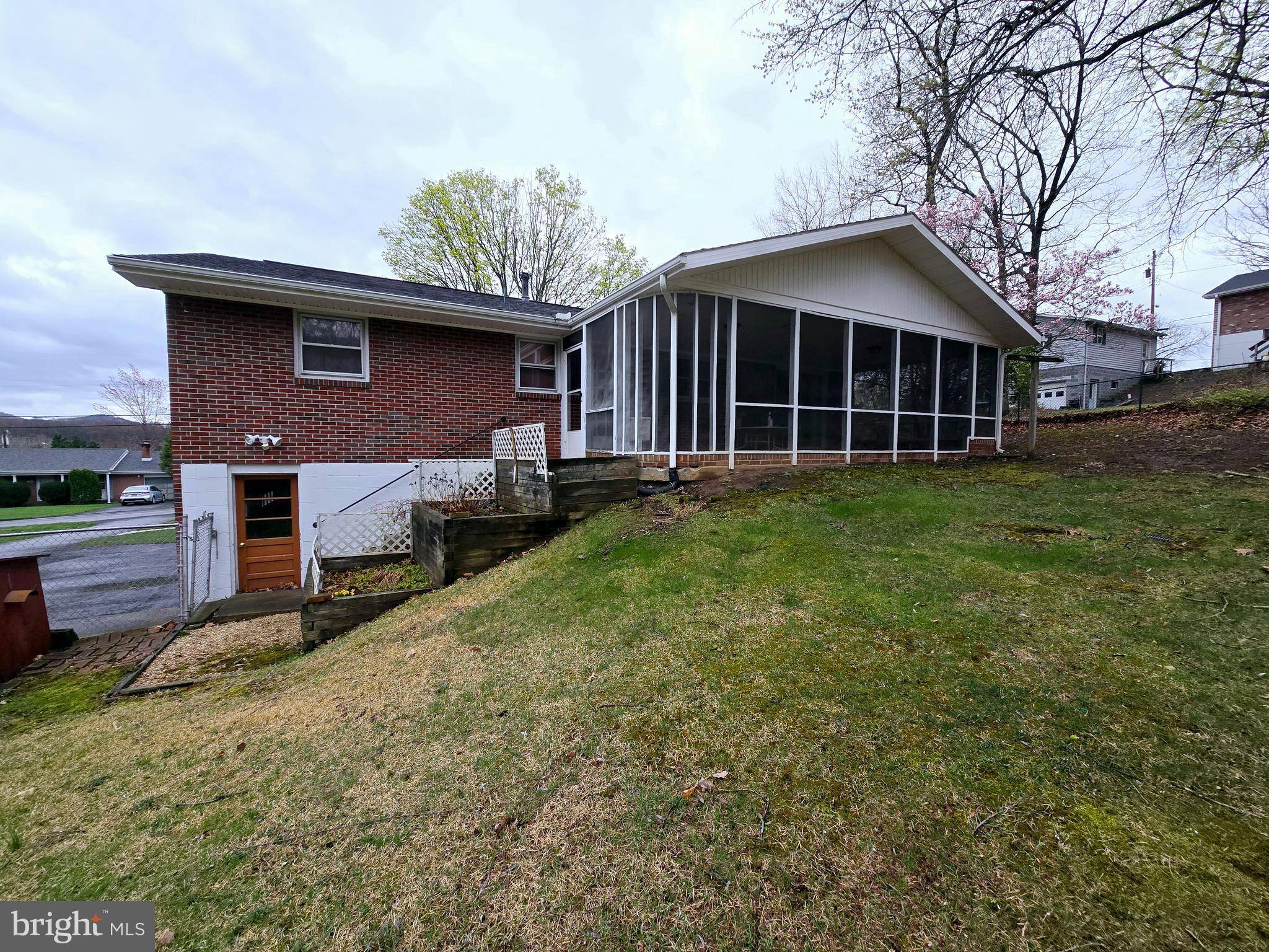 Cresaptown, MD 21502,15421 SHAMROCK