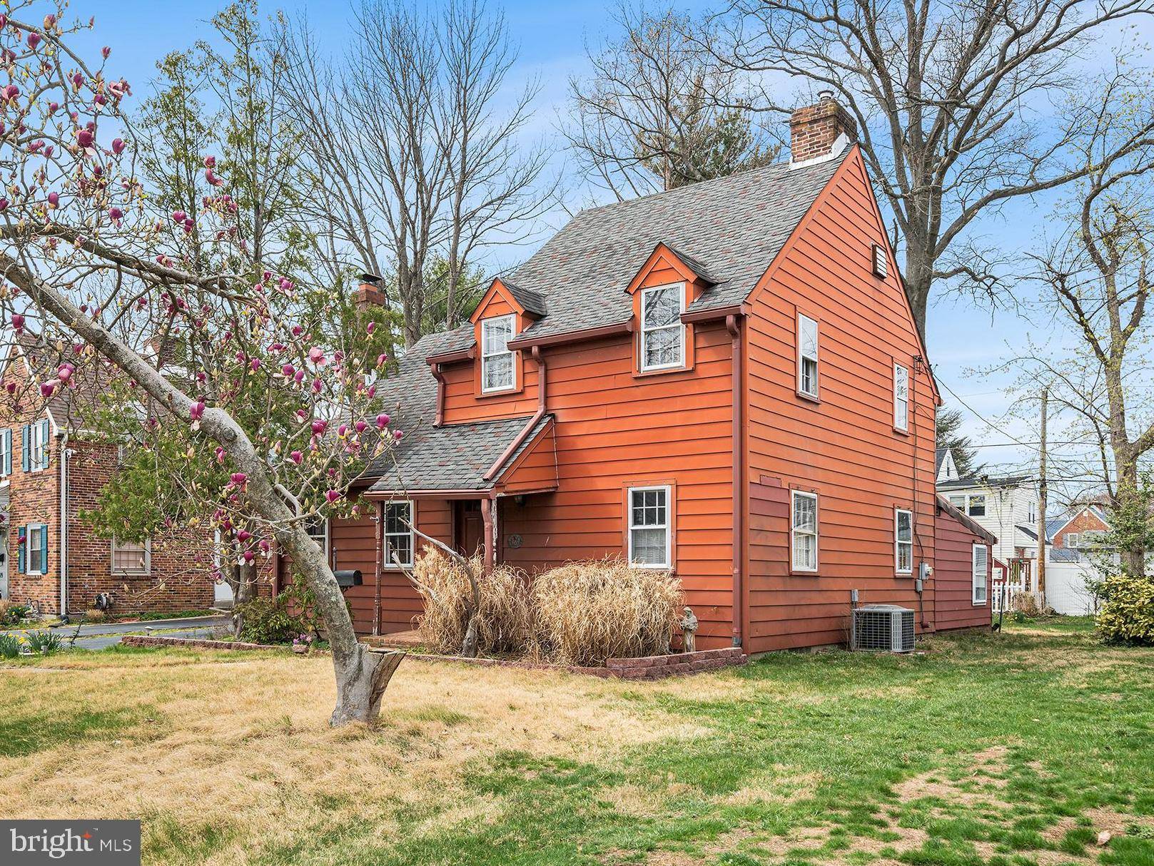 Folsom, PA 19033,317 ROOSEVELT AVE
