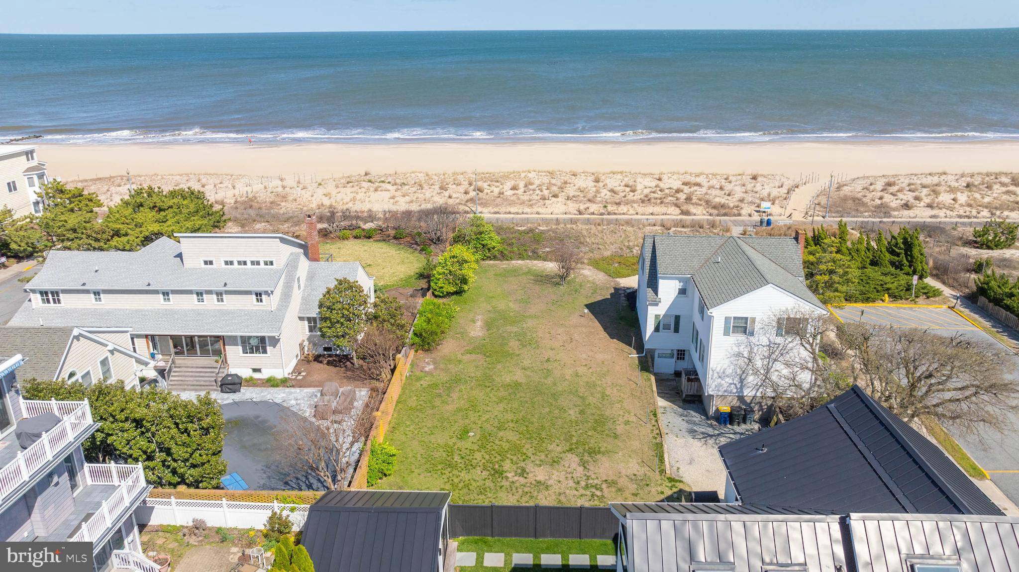 505 S BOARDWALK, Rehoboth Beach, DE 19971