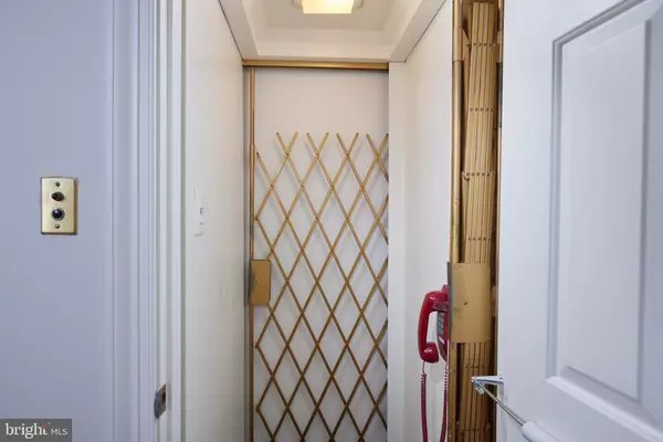 Washington, DC 20008,1802 KALORAMA SQ NW #16