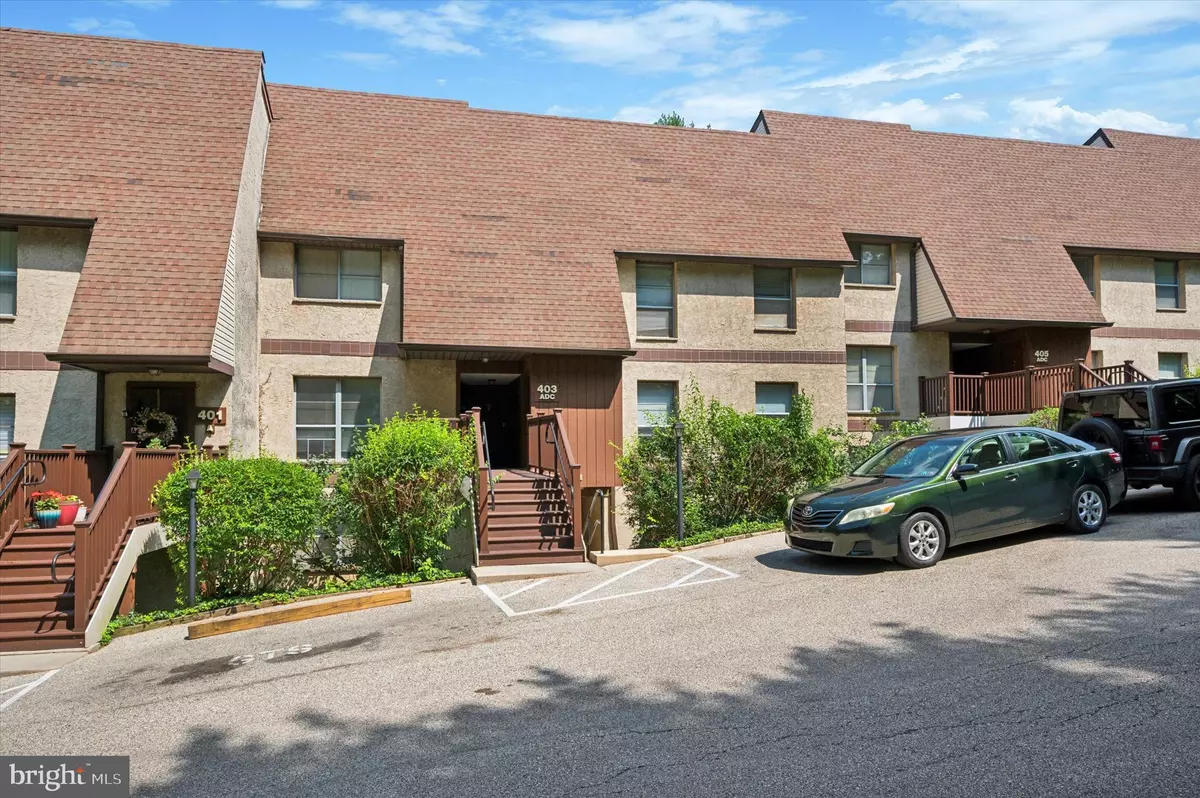 Philadelphia, PA 19128,403 SHAWMONT AVE #C