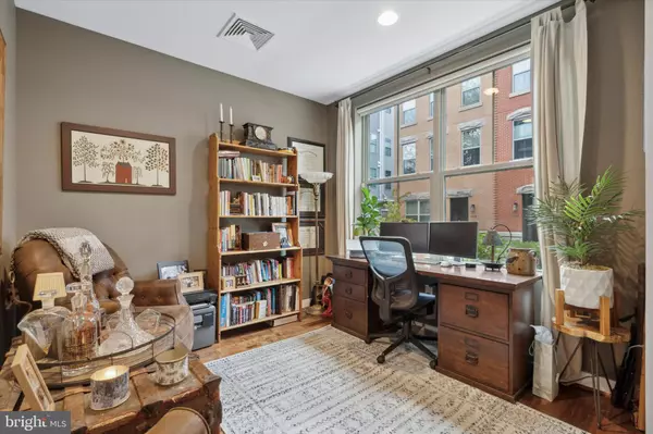 Philadelphia, PA 19147,1435 S LAWRENCE TER #48