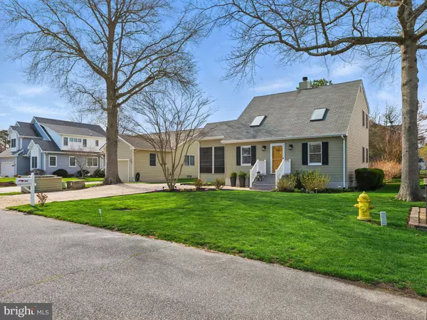 Bethany Beach, DE 19930,948 HAWKSBILL ST