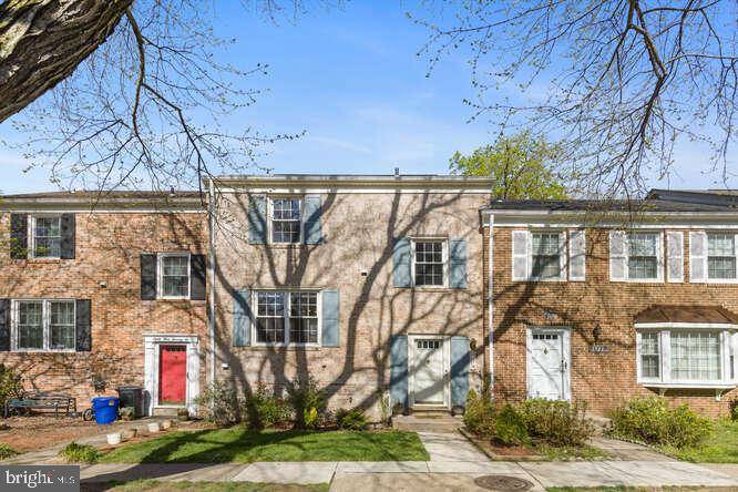 8374 LUCE CT, Springfield, VA 22153