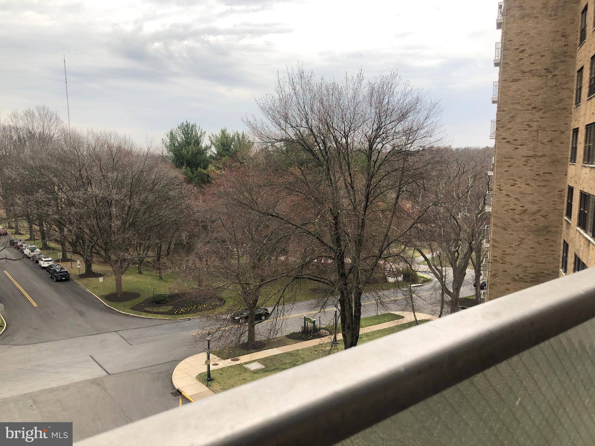 Narberth, PA 19072,1600 HAGYSFORD RD #7-R