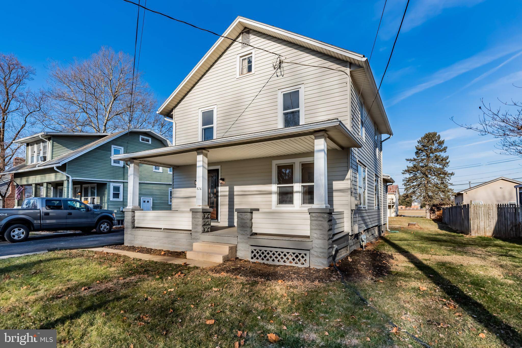 826 W TRINDLE RD, Mechanicsburg, PA 17055