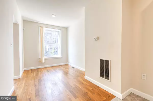 Baltimore, MD 21202,422 E LANVALE ST