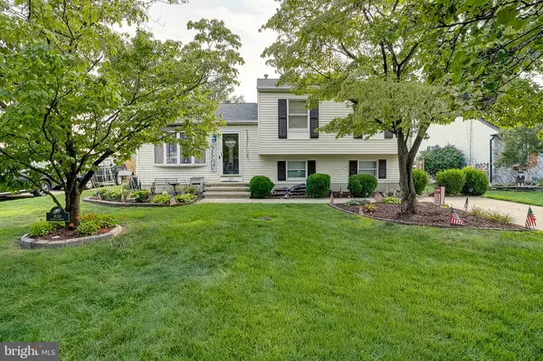 830 POWELL ST, Gloucester City, NJ 08030