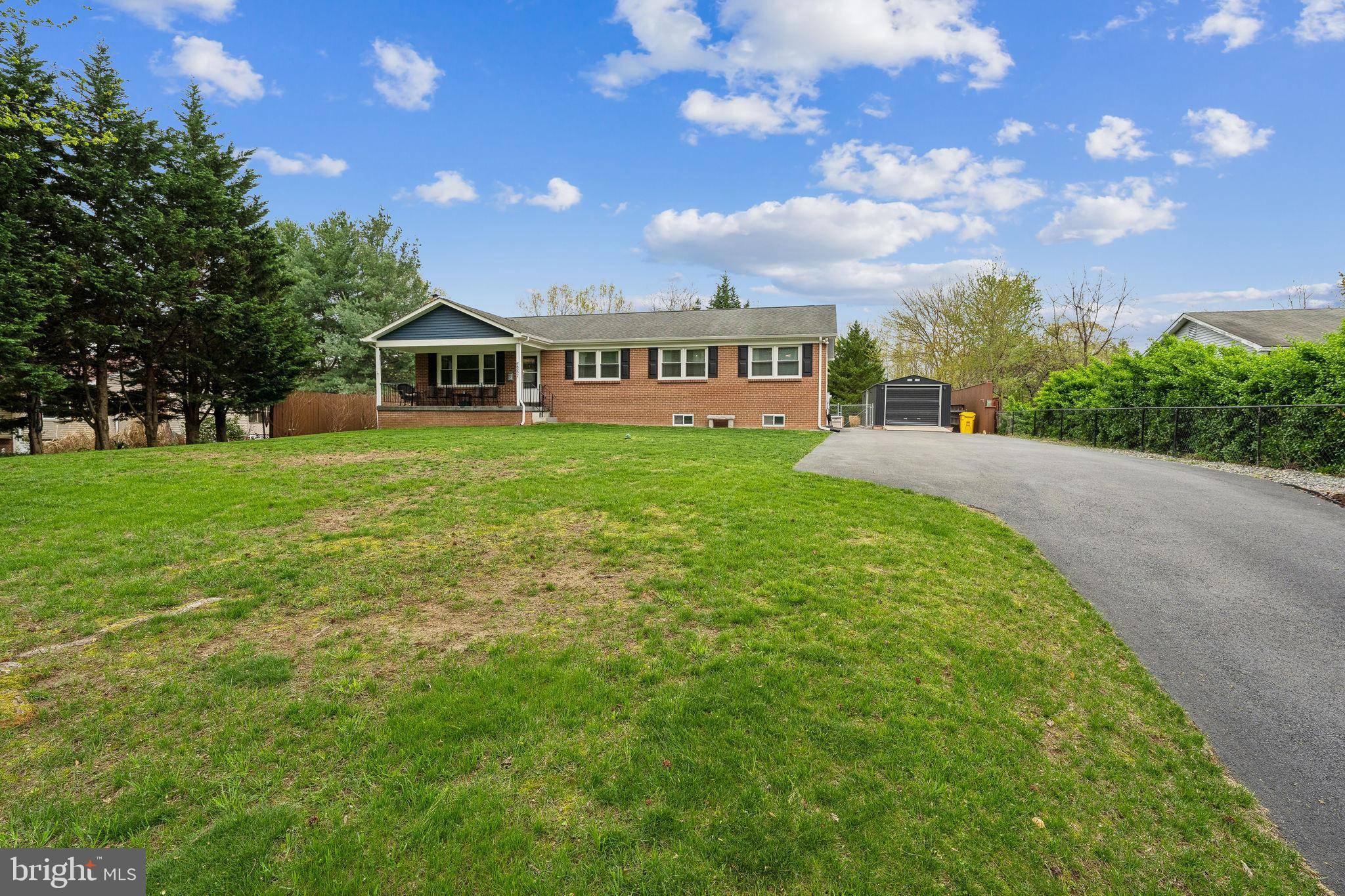 8822 LAFAYETTE DR, Owings, MD 20736
