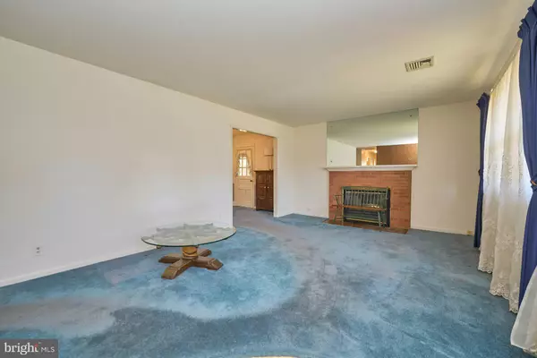 Falls Church, VA 22046,6712 MOLY DR