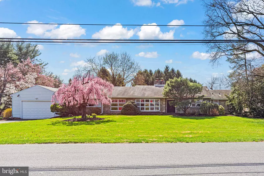 1625 MITCHELL RD, Harrisburg, PA 17110