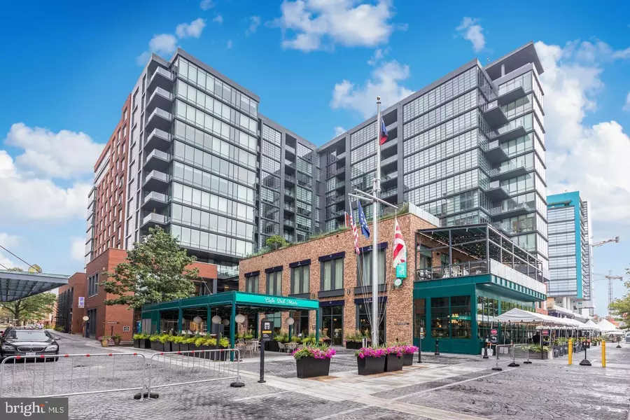 45 SUTTON SQ SW #607, Washington, DC 20024