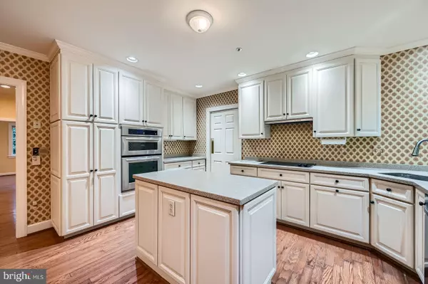 Lutherville Timonium, MD 21093,403 BRIGHTWOOD CLUB DR #403