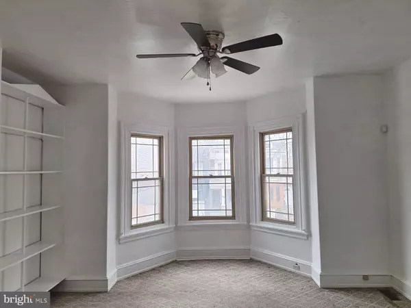 5235 WALNUT ST, Philadelphia, PA 19139