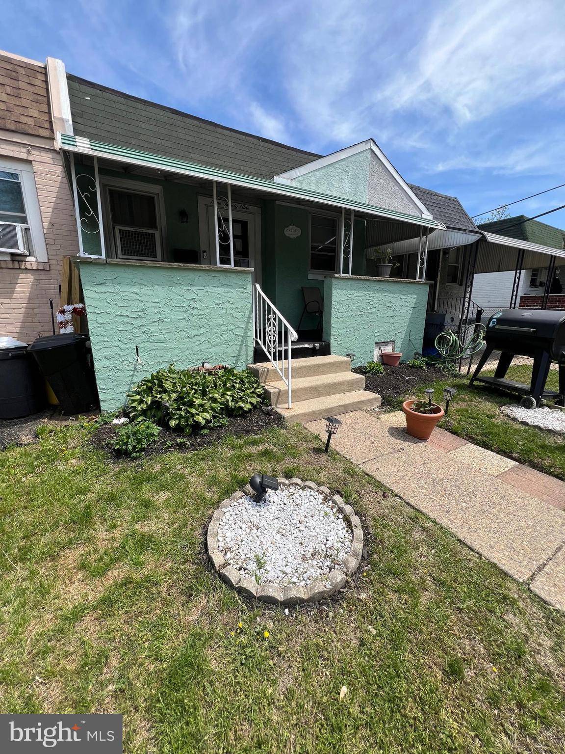 Sharon Hill, PA 19079,929 SHARON AVE