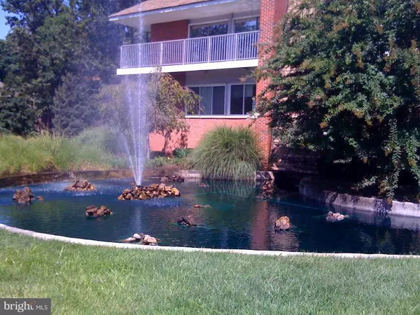 Springfield, VA 22152,8136 OLD KEENE MILL RD #A209