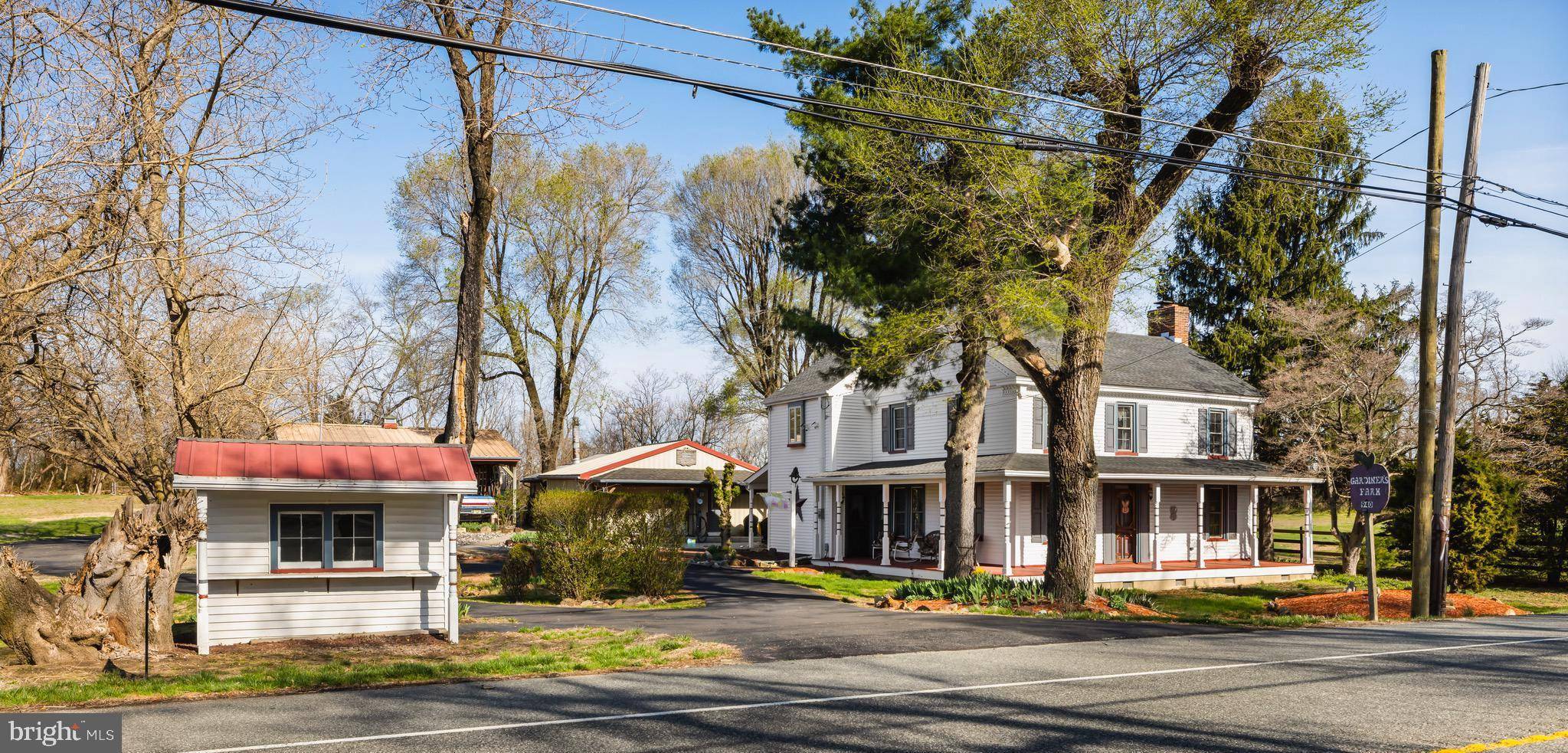 Sewell, NJ 08080,940 BRIDGETON PK